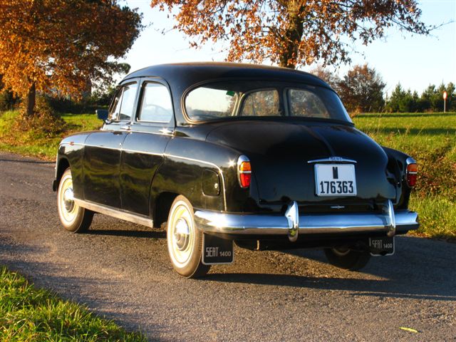 Seat1400B M-176.363 070.jpg